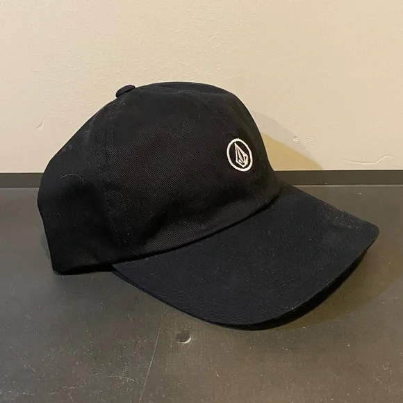 Volcom baseball cap black adjustable - Picture 2 of 4